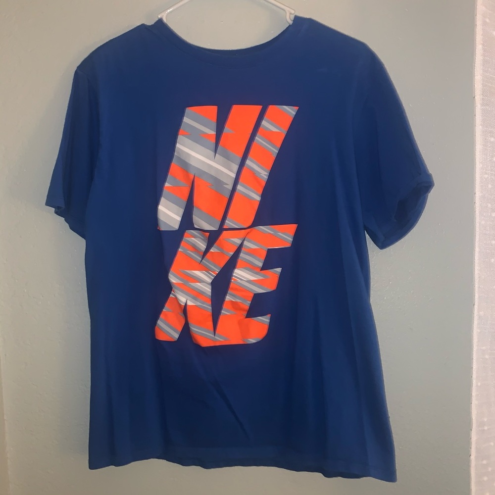 Nike Tee